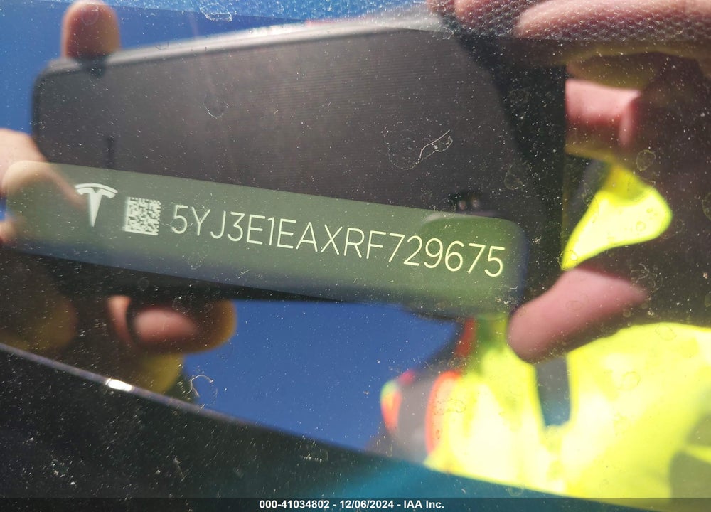 2024 TESLA MODEL 3 VIN: 5YJ3E1EAXRF729675