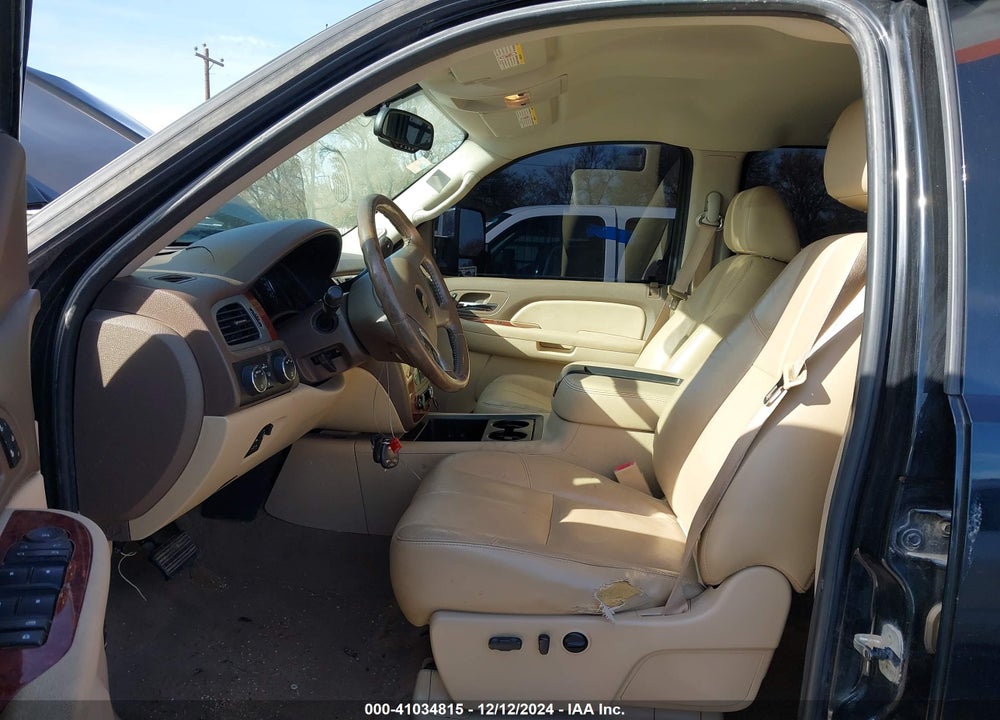 2009 CHEVROLET SILVERADO 2500HD LTZ VIN: 1GCHK63699F181710