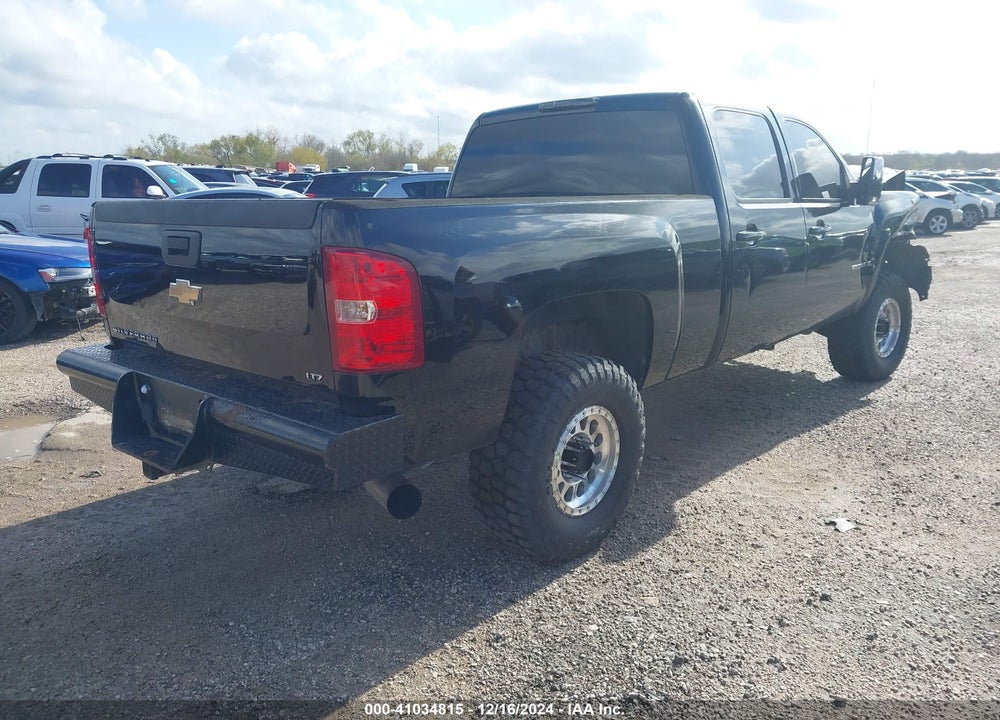 2009 CHEVROLET SILVERADO 2500HD LTZ VIN: 1GCHK63699F181710