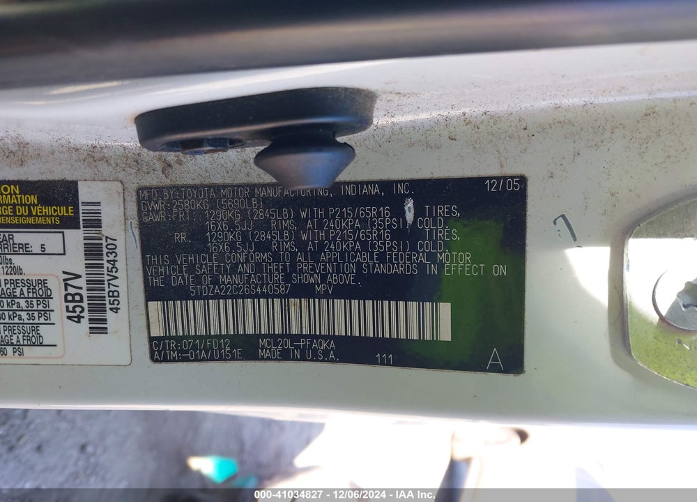 2006 TOYOTA SIENNA XLE VIN: 5TDZA22C26S440587