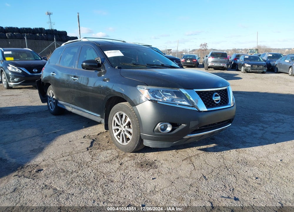 2015 NISSAN PATHFINDER SL VIN: 5N1AR2MM9FC627379