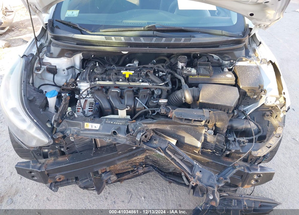 2015 HYUNDAI ELANTRA SE VIN: KMHDH4AE7FU260548