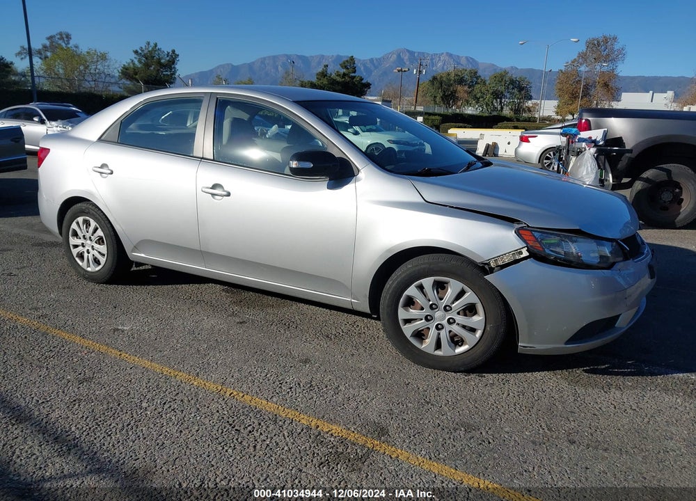 2010 KIA FORTE EX VIN: KNAFU4A27A5101463