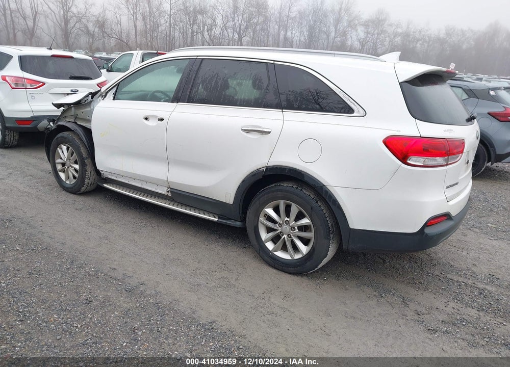 2016 KIA SORENTO 2.4L LX VIN: 5XYPG4A35GG056367