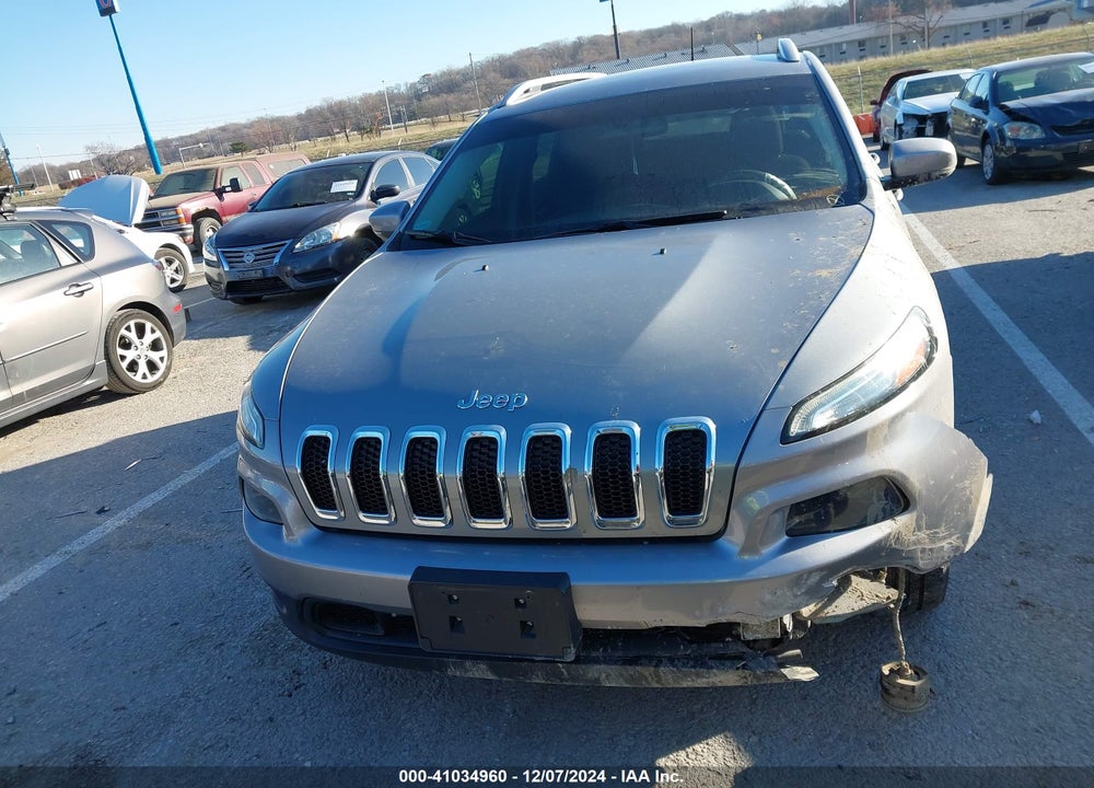 2016 JEEP CHEROKEE LATITUDE VIN: 1C4PJLCB5GW319752