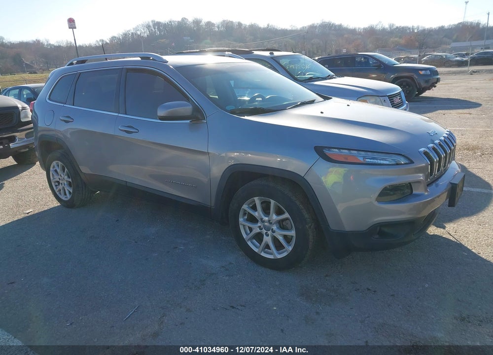 2016 JEEP CHEROKEE LATITUDE VIN: 1C4PJLCB5GW319752
