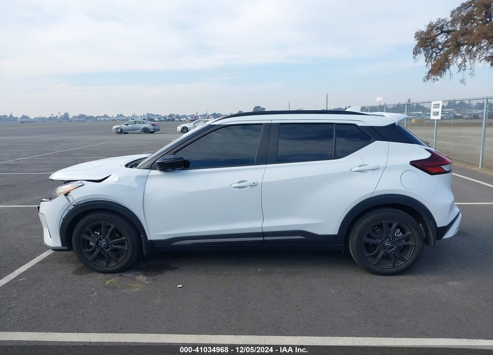 2022 NISSAN KICKS SR XTRONIC CVT VIN: 3N1CP5DV7NL516302