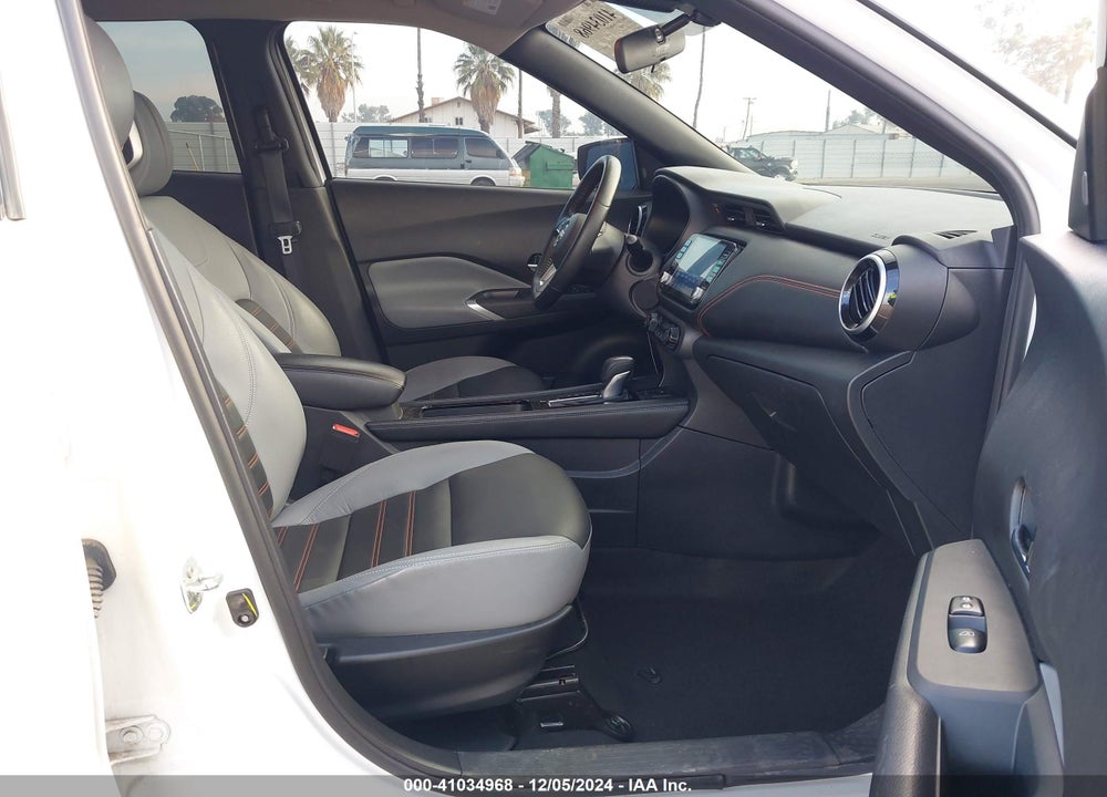 2022 NISSAN KICKS SR XTRONIC CVT VIN: 3N1CP5DV7NL516302