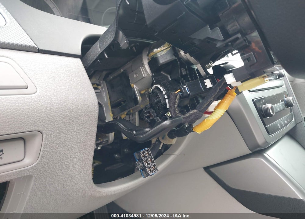 2016 HYUNDAI SONATA SE VIN: 5NPE24AF9GH388854