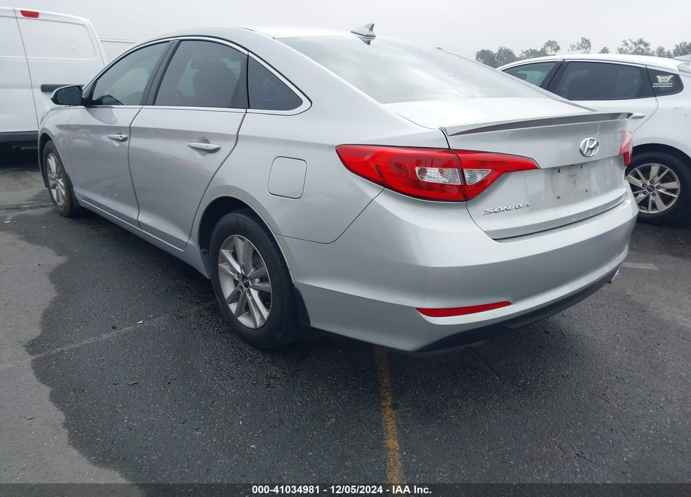 2016 HYUNDAI SONATA SE VIN: 5NPE24AF9GH388854