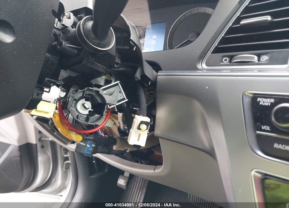 2016 HYUNDAI SONATA SE VIN: 5NPE24AF9GH388854