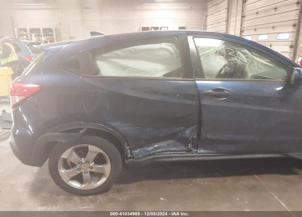 2017 HONDA HR-V LX VIN: 3CZRU6H36HG707215