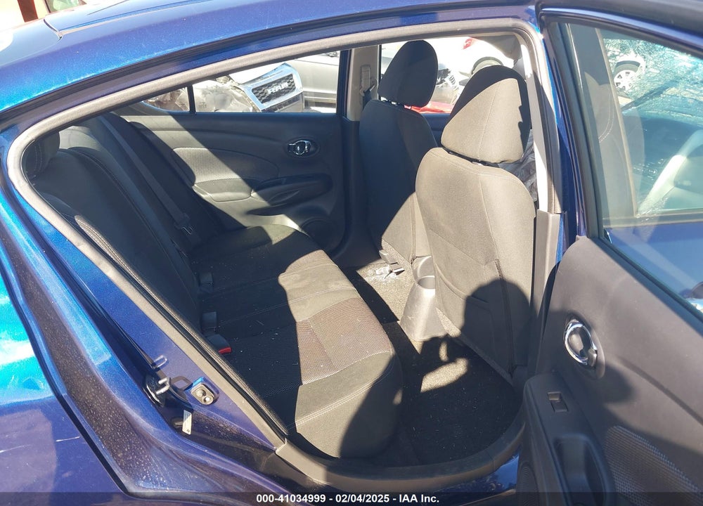 2018 NISSAN VERSA 1.6 SV VIN: 3N1CN7AP0JL817205