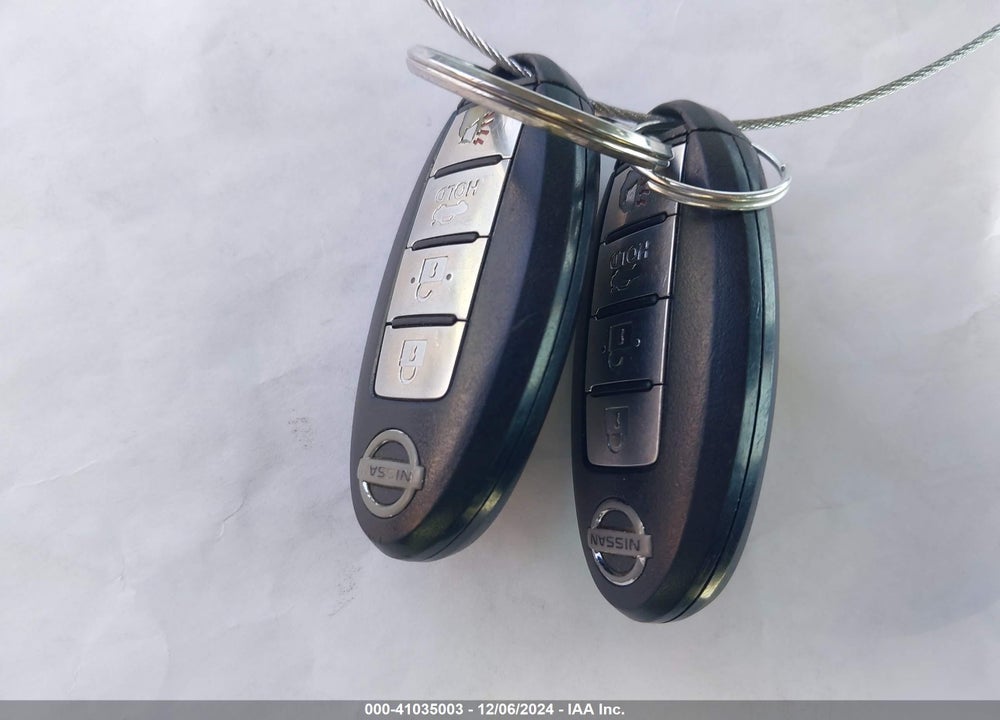 2015 NISSAN SENTRA SR VIN: 3N1AB7AP1FY338561