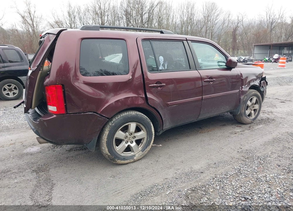 2011 HONDA PILOT EX-L VIN: 5FNYF4H55BB087780