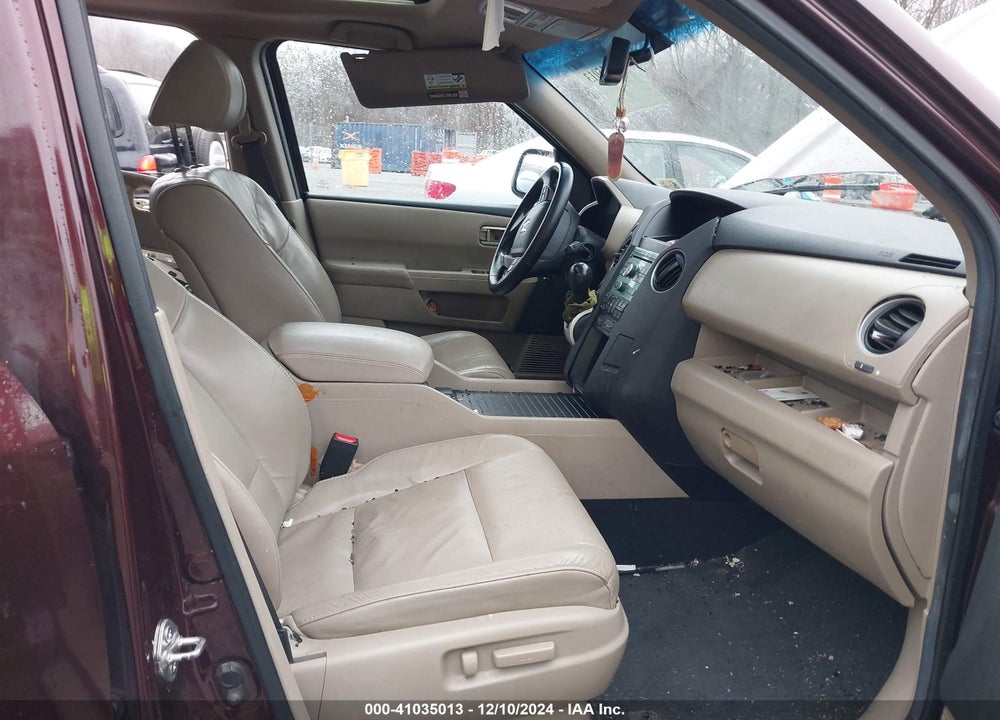2011 HONDA PILOT EX-L VIN: 5FNYF4H55BB087780