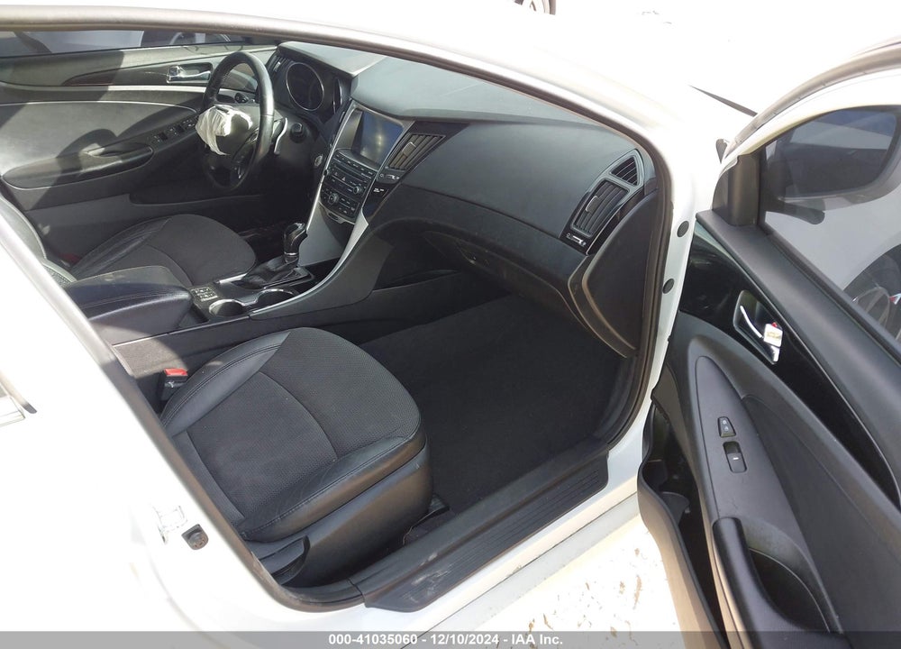 2014 HYUNDAI SONATA SE 2.0T VIN: 5NPEC4AB6EH871046