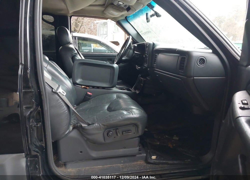 2002 CHEVROLET AVALANCHE 1500 VIN: 3GNEK13T02G127851