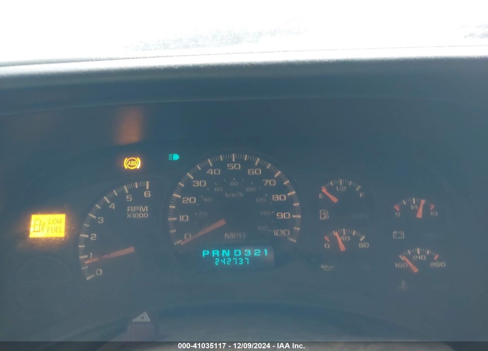 2002 CHEVROLET AVALANCHE 1500 VIN: 3GNEK13T02G127851