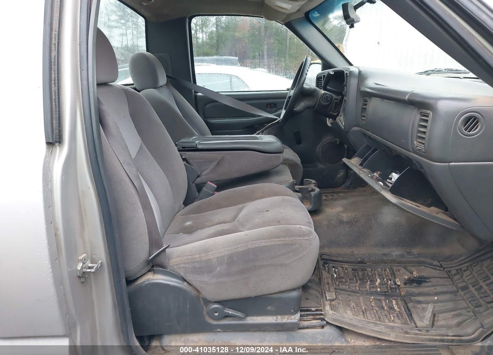 2006 GMC SIERRA 1500 WORK TRUCK VIN: 3GTEC14X06G148969