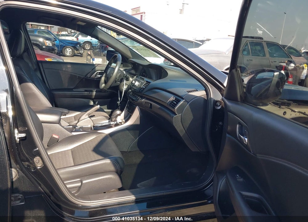 2016 HONDA ACCORD SPORT VIN: 1HGCR2F58GA131054