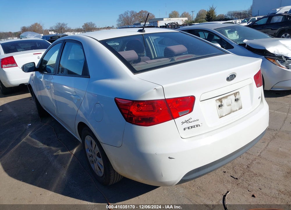 2010 KIA FORTE EX VIN: KNAFU4A23A5816949