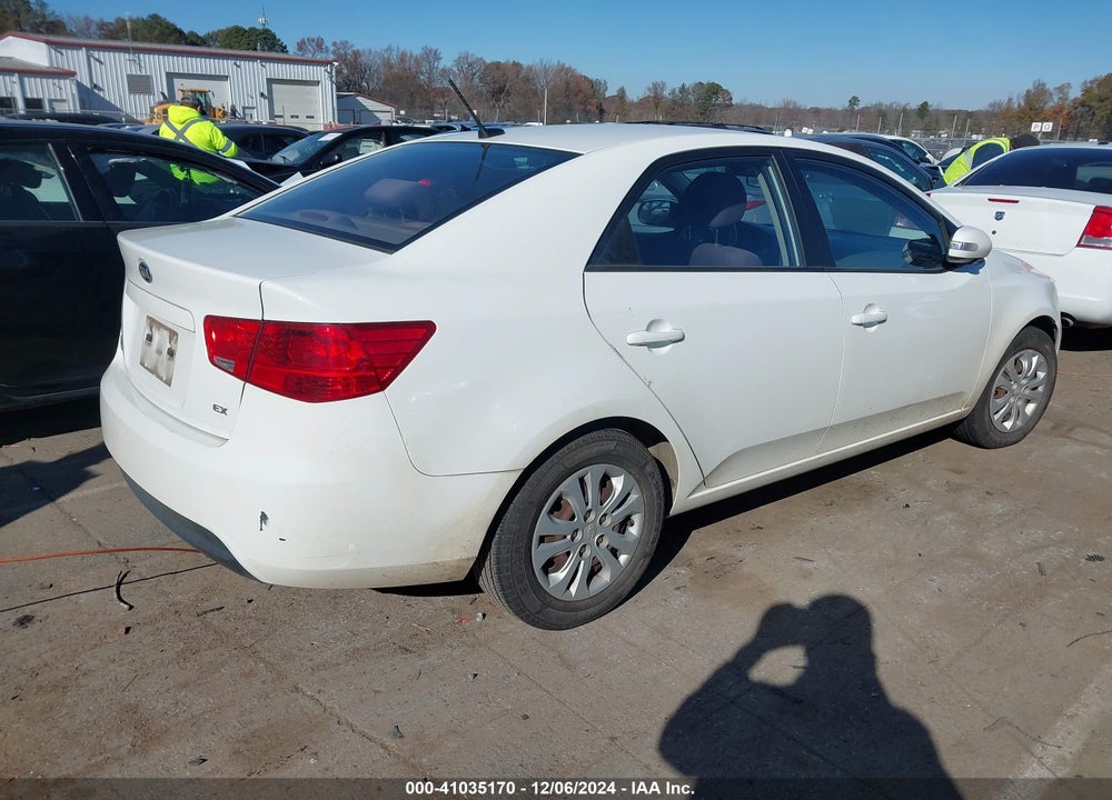 2010 KIA FORTE EX VIN: KNAFU4A23A5816949