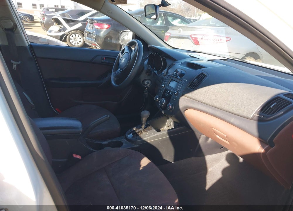 2010 KIA FORTE EX VIN: KNAFU4A23A5816949