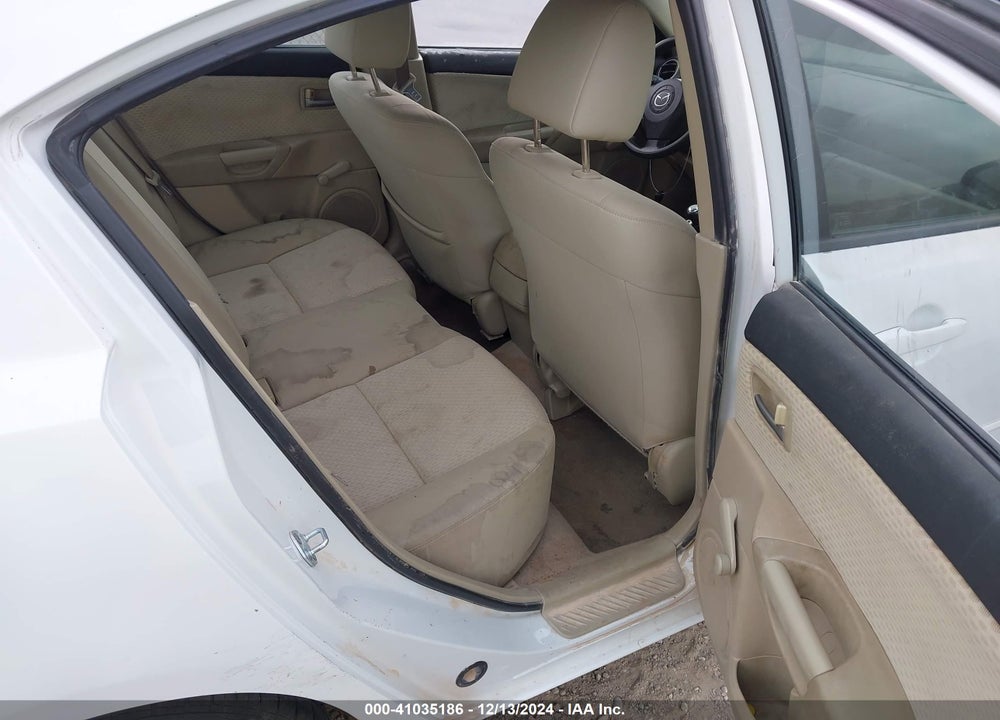 2004 MAZDA 3 I VIN: JM1BK12FX41142785