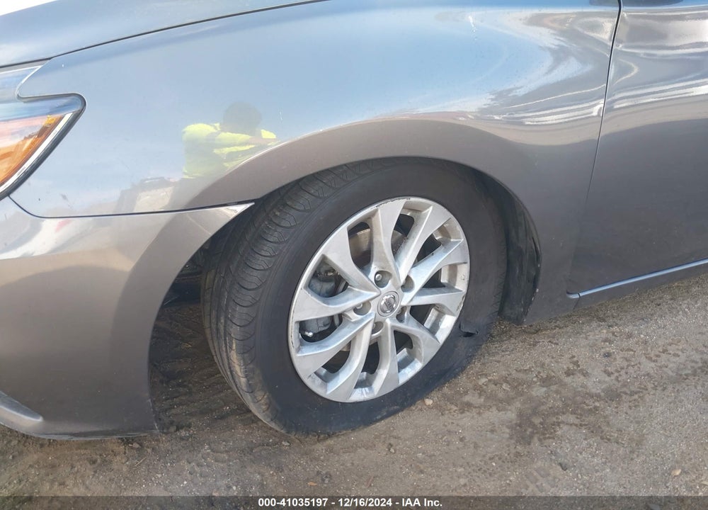 2018 NISSAN SENTRA SV VIN: 3N1AB7AP8JL646638