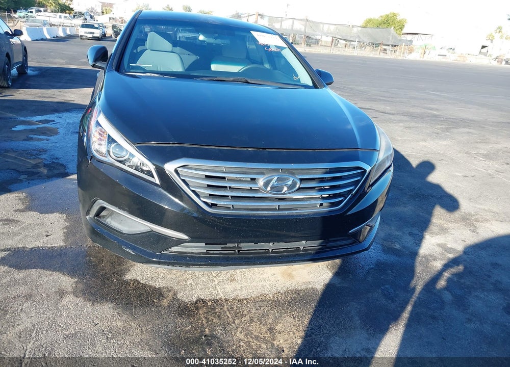 2016 HYUNDAI SONATA SE VIN: 5NPE24AF0GH423975