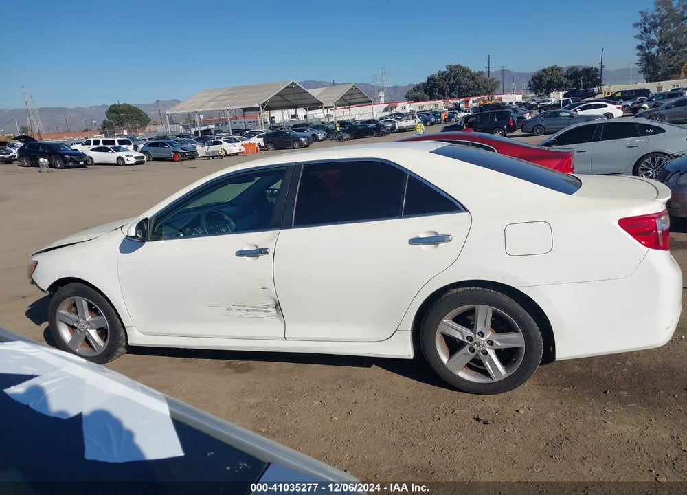 2013 TOYOTA CAMRY SE VIN: 4T1BF1FK1DU639956
