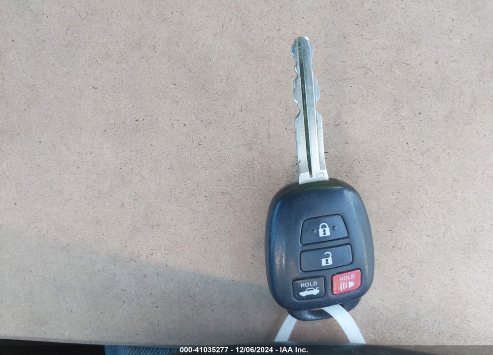 2013 TOYOTA CAMRY SE VIN: 4T1BF1FK1DU639956