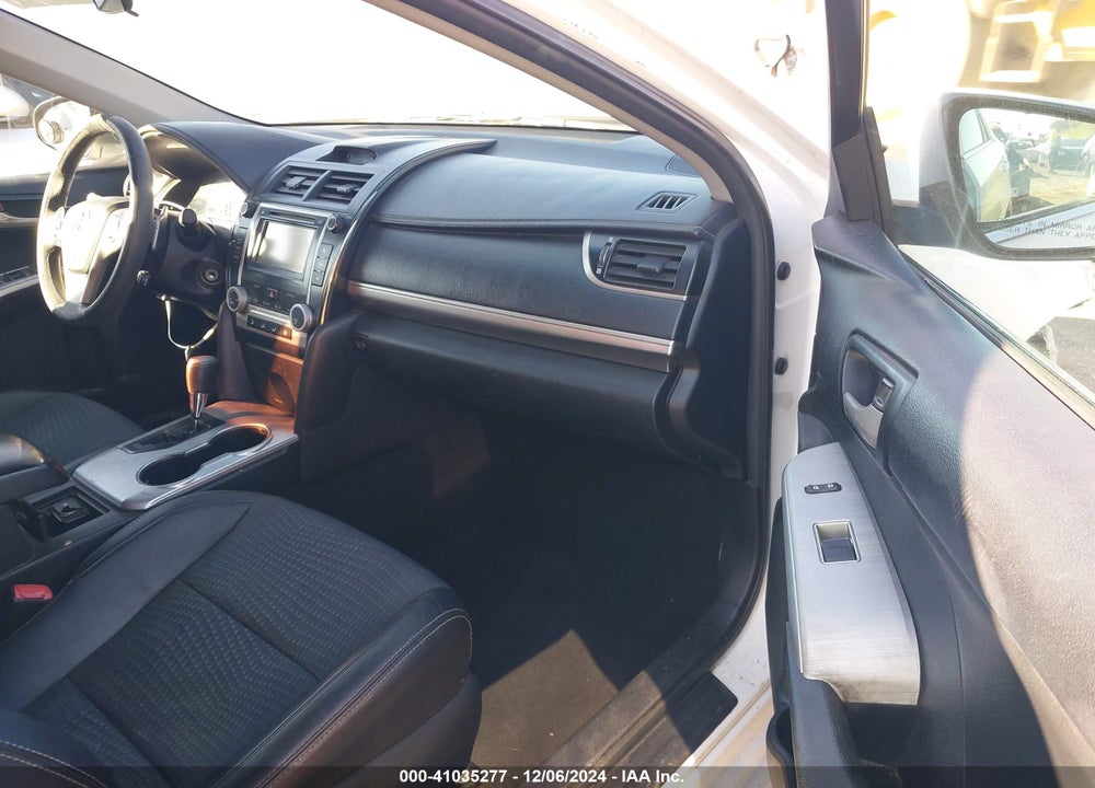 2013 TOYOTA CAMRY SE VIN: 4T1BF1FK1DU639956