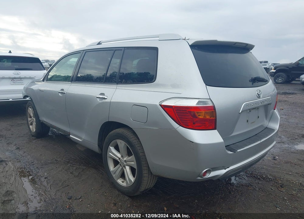 2010 TOYOTA HIGHLANDER LIMITED V6 VIN: JTEYK3EH9A2102945