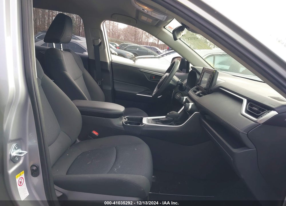2019 TOYOTA RAV4 LE VIN: JTMG1RFV9KD507557