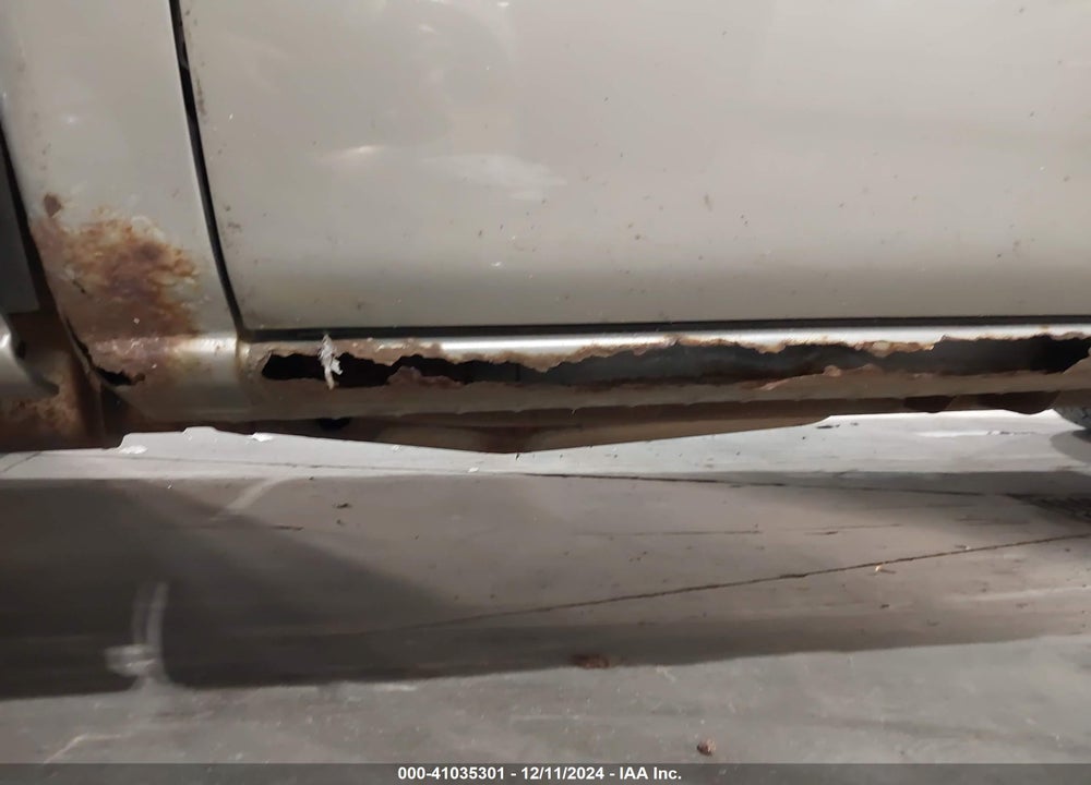 2002 GMC SIERRA 1500 SLE VIN: 2GTEK19T421188094