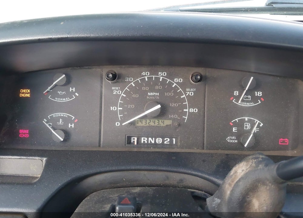1997 FORD F-250 XL VIN: 3FTHF26H1VMA23902