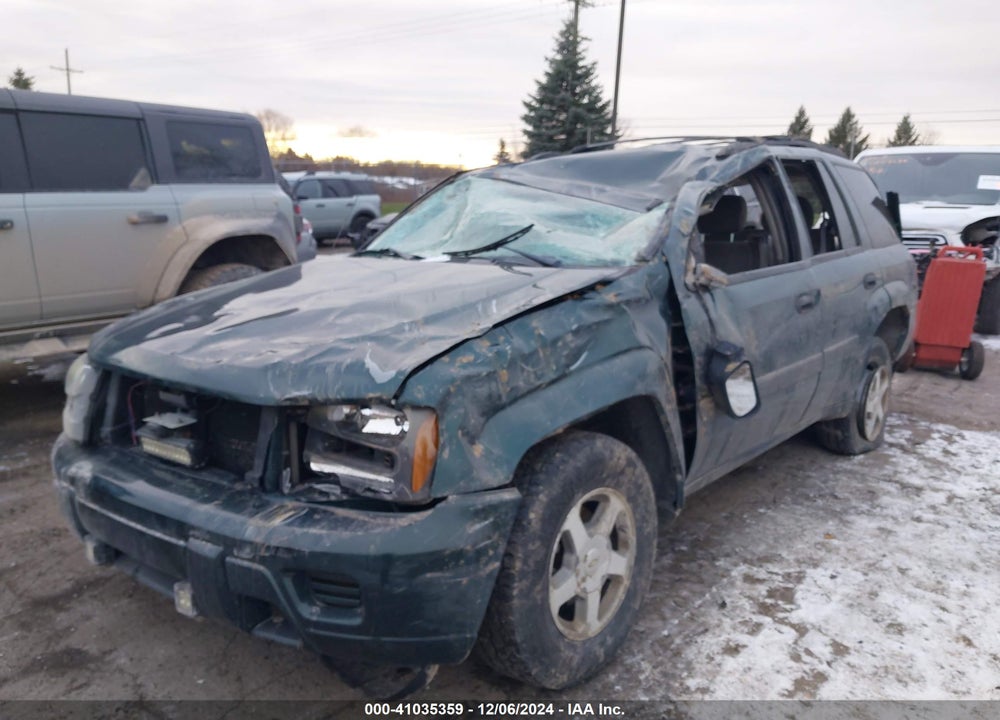 2005 CHEVROLET TRAILBLAZER LS VIN: 1GNDS13S852358562