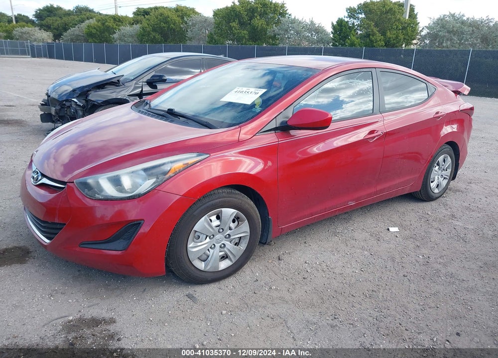 2016 HYUNDAI ELANTRA SE VIN: KMHDH4AE6GU584415