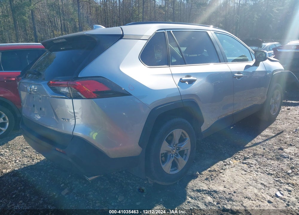 2024 TOYOTA RAV4 XLE VIN: 2T3W1RFV9RC254640