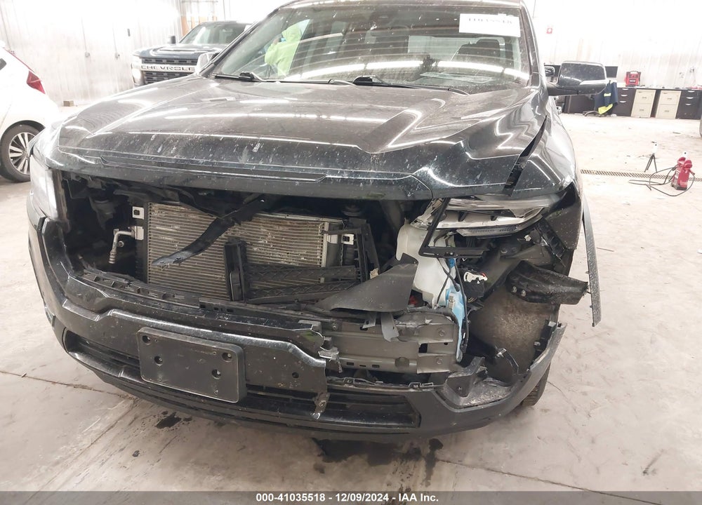 2022 GMC ACADIA VIN: 1GKKNRLS3NZ105540