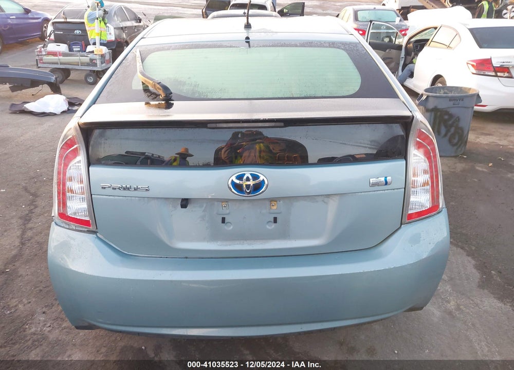 2015 TOYOTA PRIUS TWO VIN: JTDKN3DUXF1997102