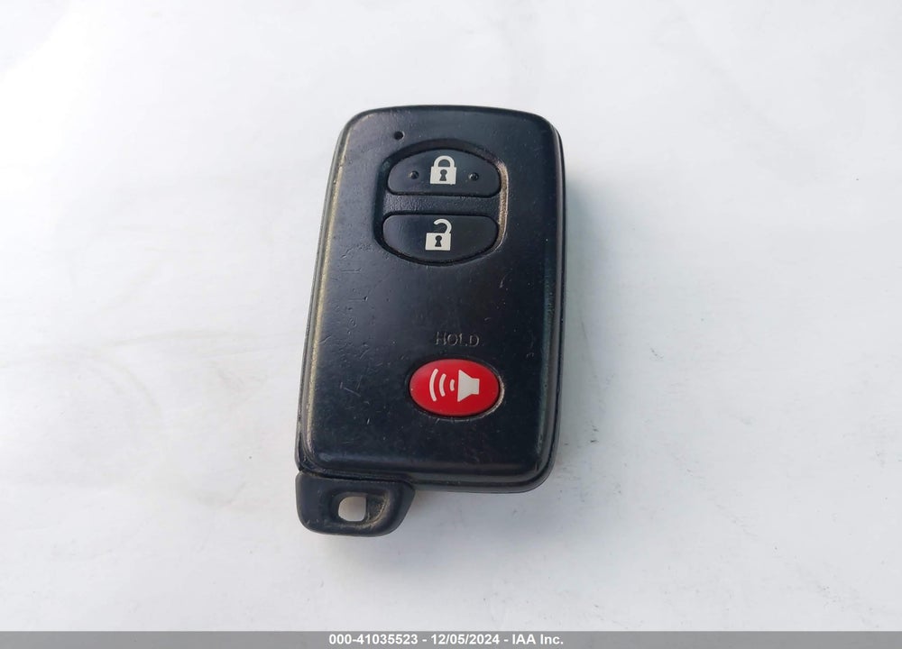 2015 TOYOTA PRIUS TWO VIN: JTDKN3DUXF1997102