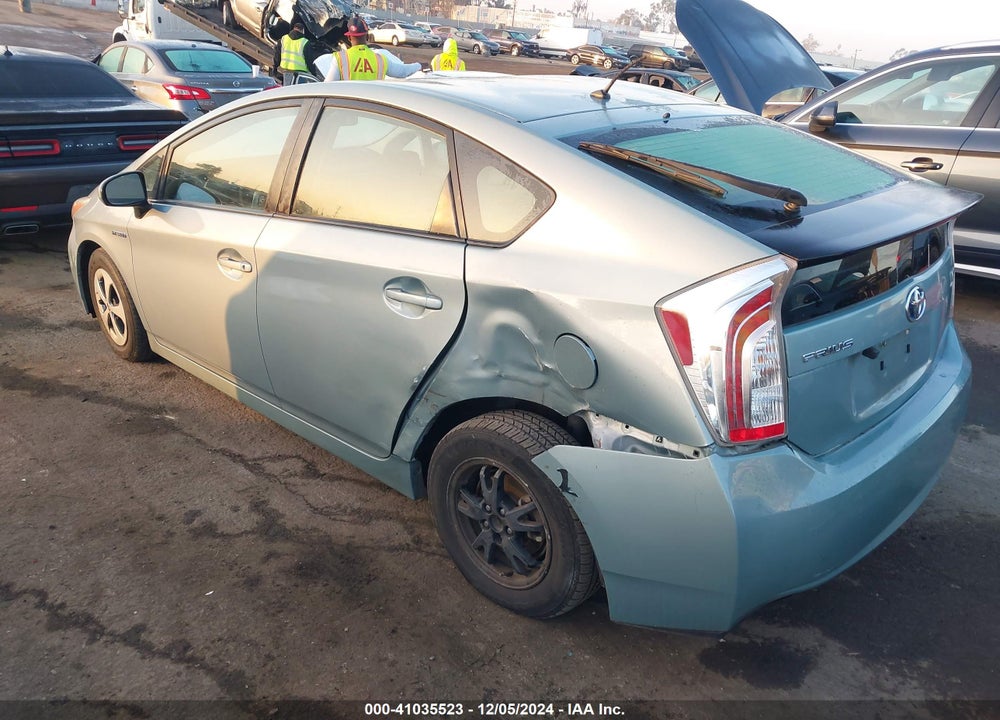 2015 TOYOTA PRIUS TWO VIN: JTDKN3DUXF1997102