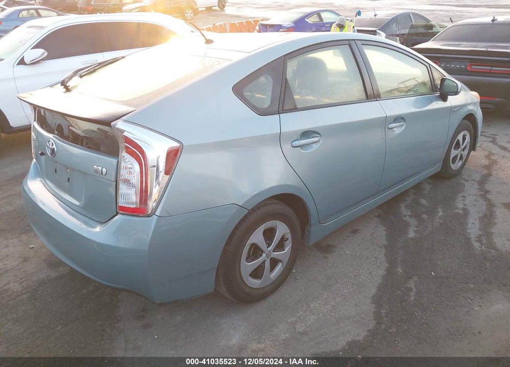 2015 TOYOTA PRIUS TWO VIN: JTDKN3DUXF1997102