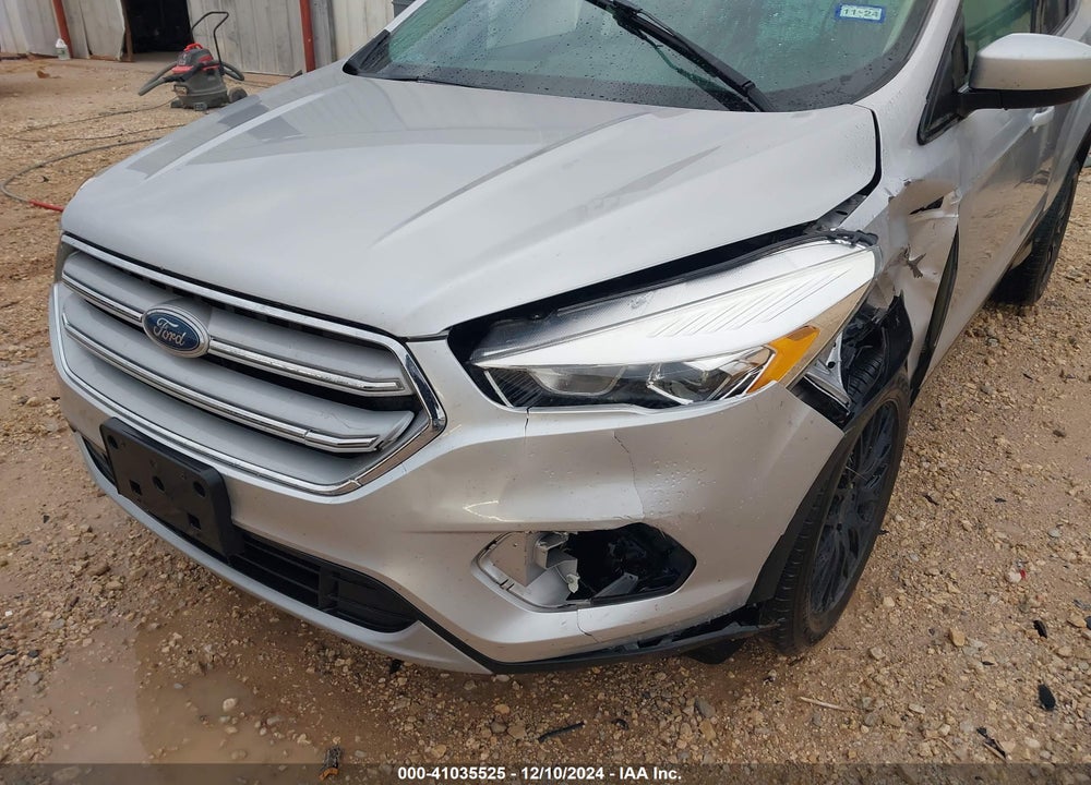 2018 FORD ESCAPE SEL VIN: 1FMCU0HD4JUB11889