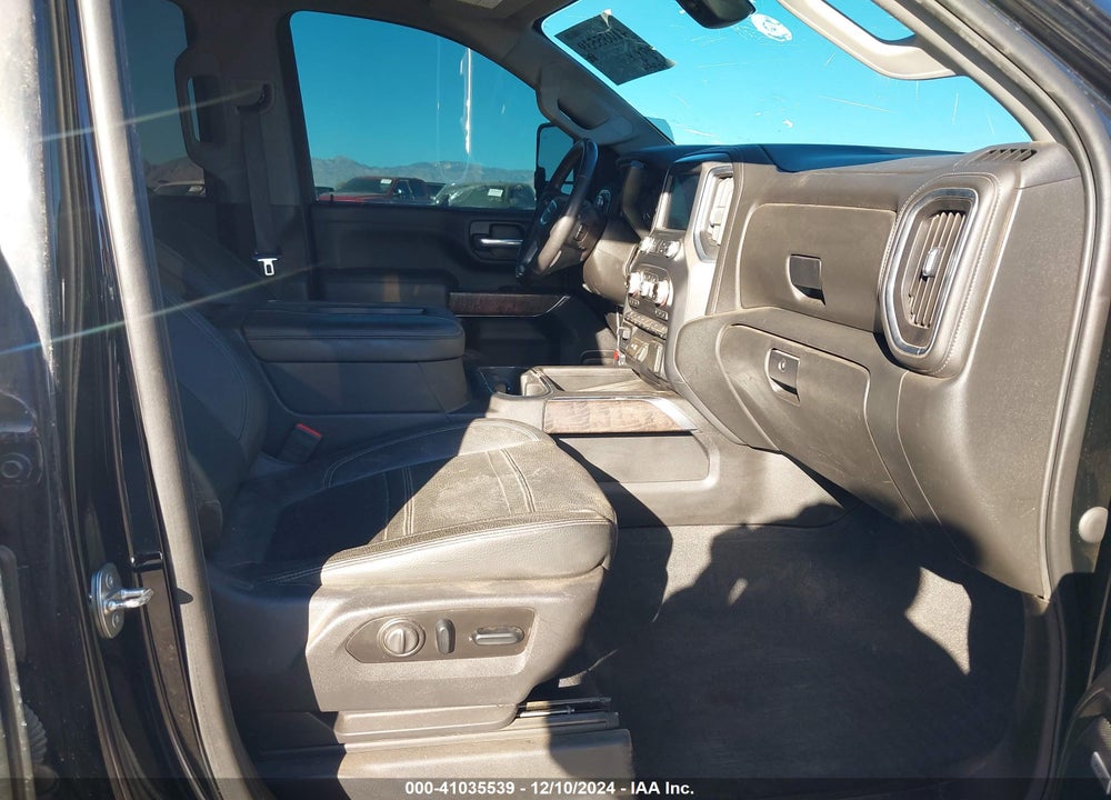 2021 GMC SIERRA 2500HD 4WD  STANDARD BED DENALI VIN: 1GT49REY9MF140724