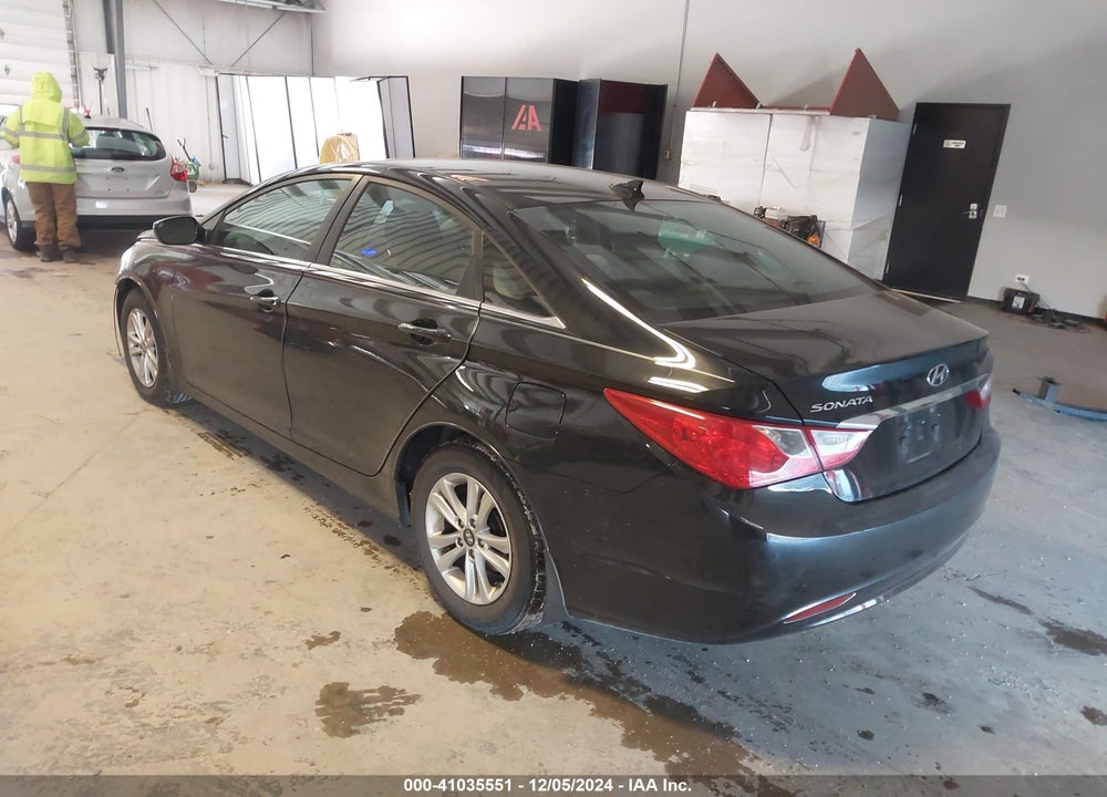 2012 HYUNDAI SONATA GLS VIN: 5NPEB4AC5CH480978