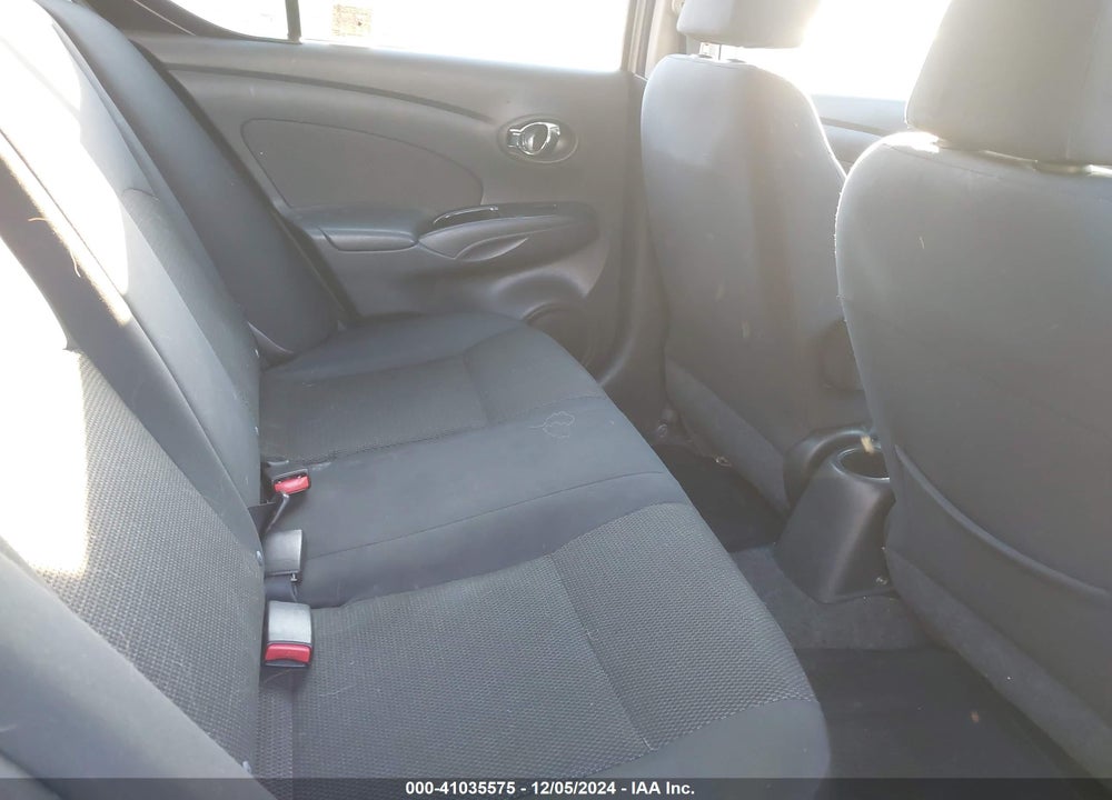 2013 NISSAN VERSA 1.6 SL VIN: 3N1CN7AP0DL822084